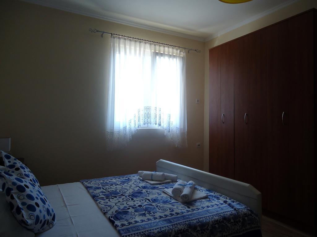 Apartment Vukanic Kotor Bilik gambar