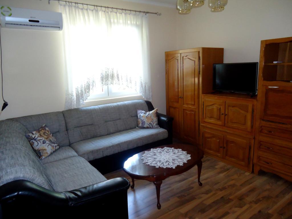 Apartment Vukanic Kotor Bilik gambar